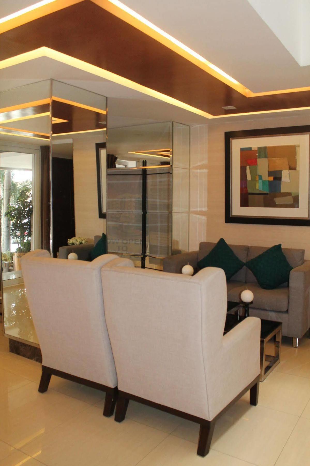 Stradella Hotel Pasig City 外观 照片